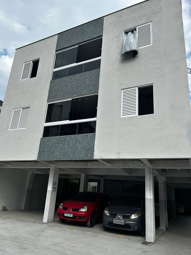 Apto confortavel completo p/4, 250 m praia, Wi-Fi