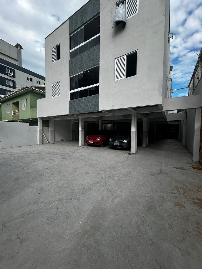 Apto confortavel completo p/4, 250 m praia, Wi-Fi