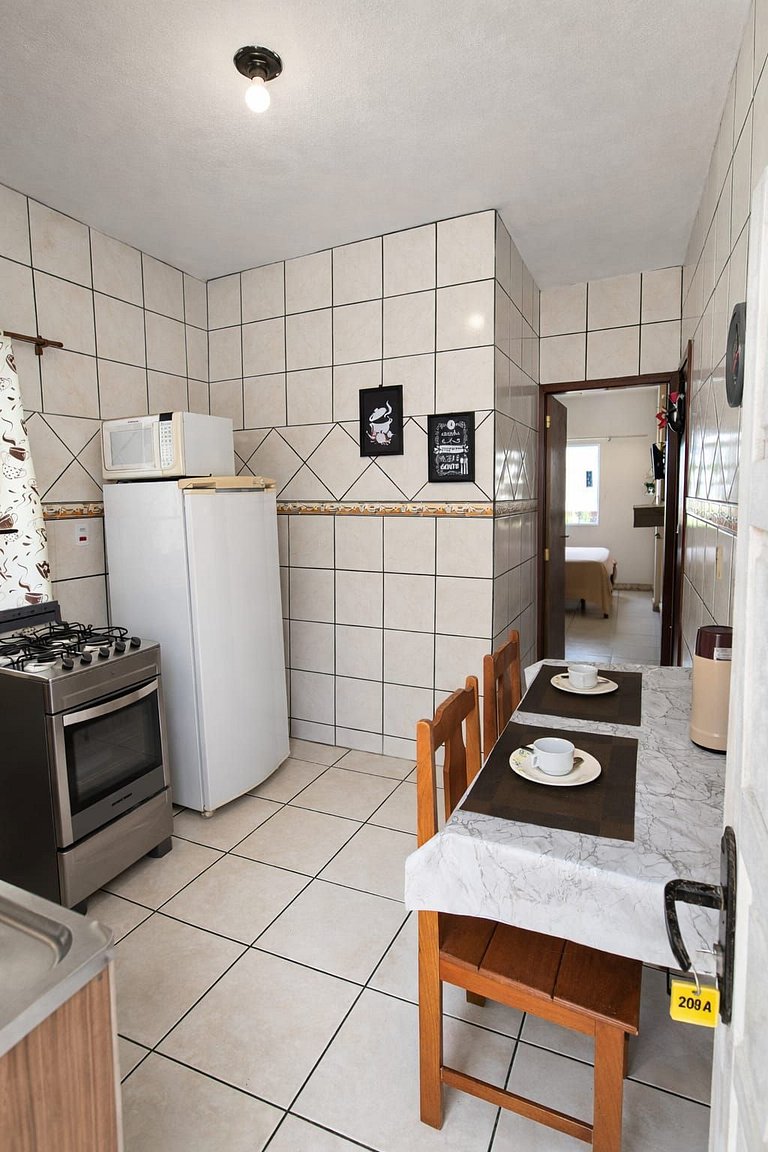 Apto confortável a 4 min da praia do Mar grosso