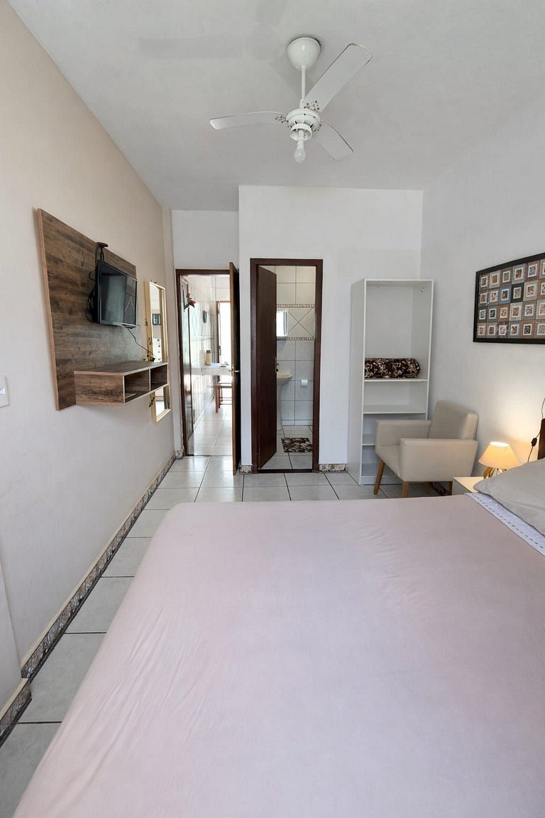 Apto confortável a 4 min da praia do Mar grosso