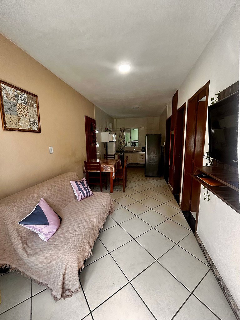 Apto completo p\4 pessoas, WiFi+garagem+250m praia